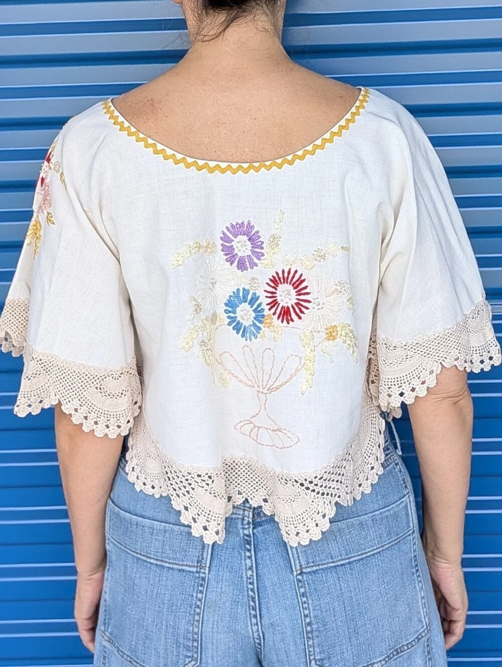 1 of 1 POPOVER TOP made from vintage tablecloth S